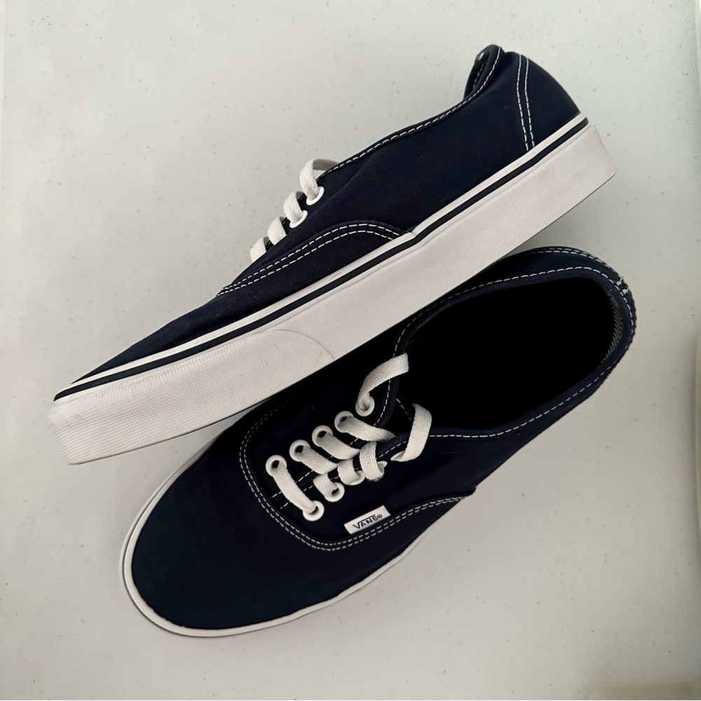 Women’s Vans size 10.5